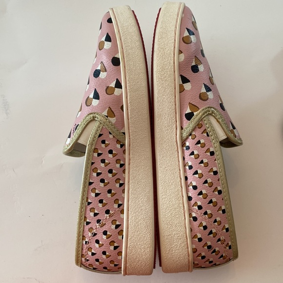 Coach Slip-On Heart Sneakers Size 9 - Picture 5 of 8